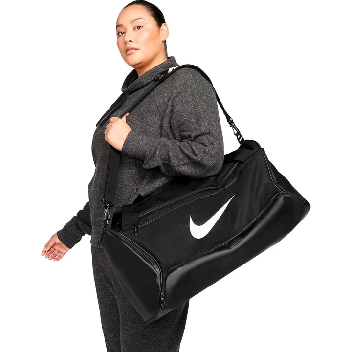 Nike Brasilia 9.5 Medium Duffel Black
